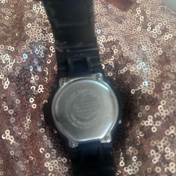 Casio G-Shock DW-6900CB-1 the "Crazy Colors" series. Black Friday only price 🖤 - Picture 4 of 13